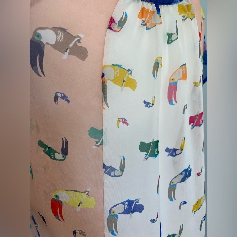 ToucanāPatternedāBlouse - Picture 4 of 6